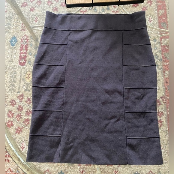 EXPRESS BODYCON SMALL SKIRT - Picture 1 of 4